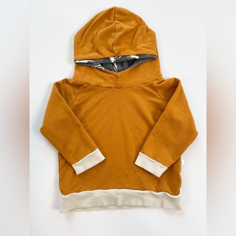 🇨🇦 Portage & Main Kids' Bamboo Hoodie in a Warm Yellow and Cream